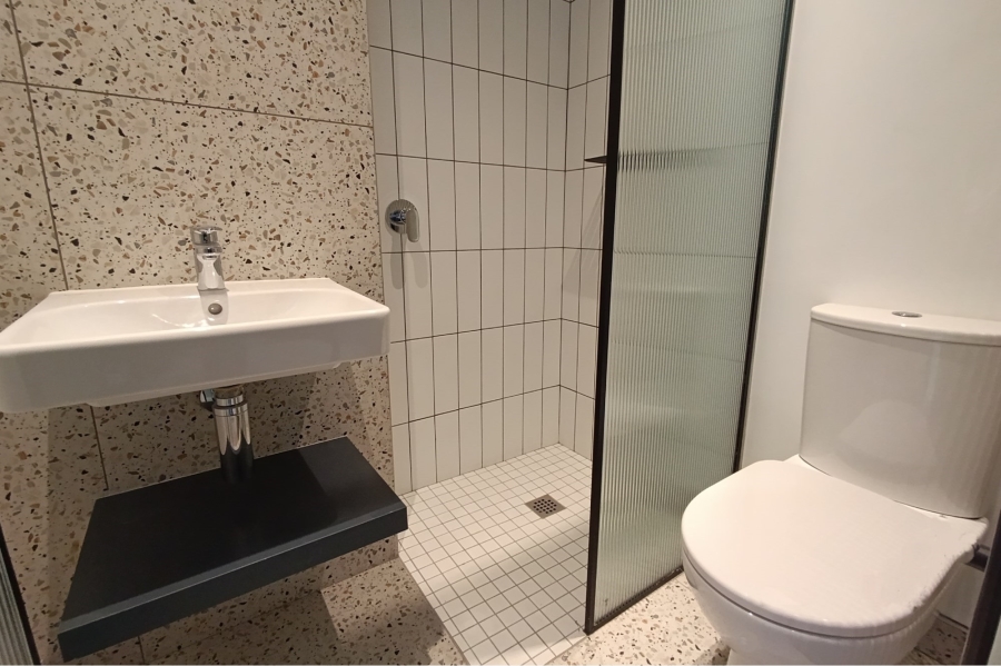 0 Bedroom Property for Sale in Sea Point Western Cape